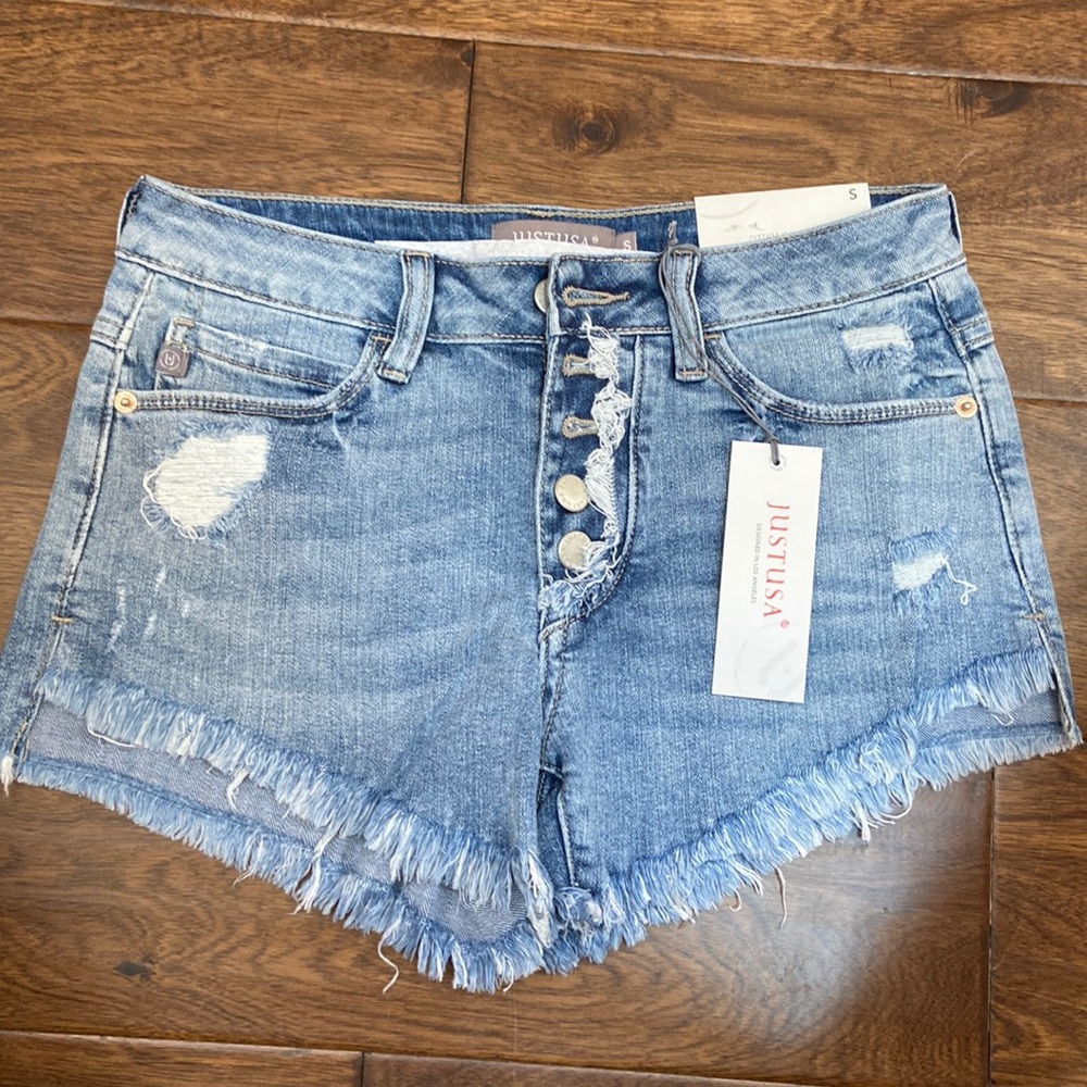 Just USA Button Down Fray Hem Short